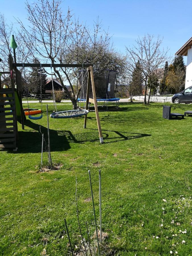 Viel Platz In Bernbach Appartement Bidingen Buitenkant foto