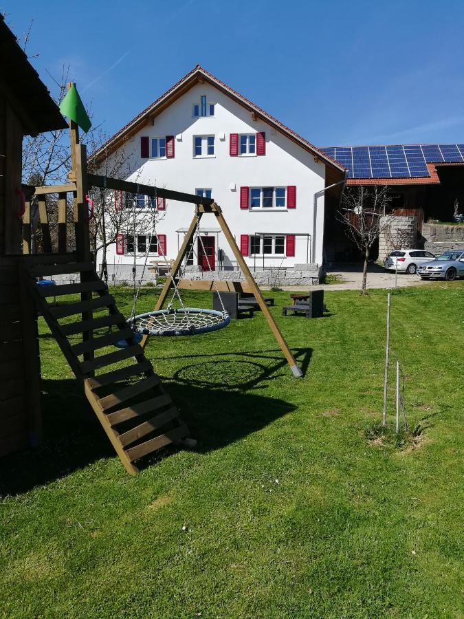 Viel Platz In Bernbach Appartement Bidingen Buitenkant foto